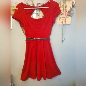 Paper Dolls- Sweetheart Dress sz M. Empire waist with Back cutout and belt. Fun!